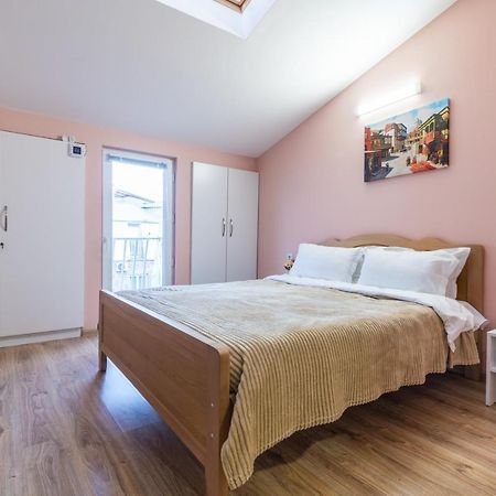 Hb Apartments Laghidze Tbilisi Ngoại thất bức ảnh